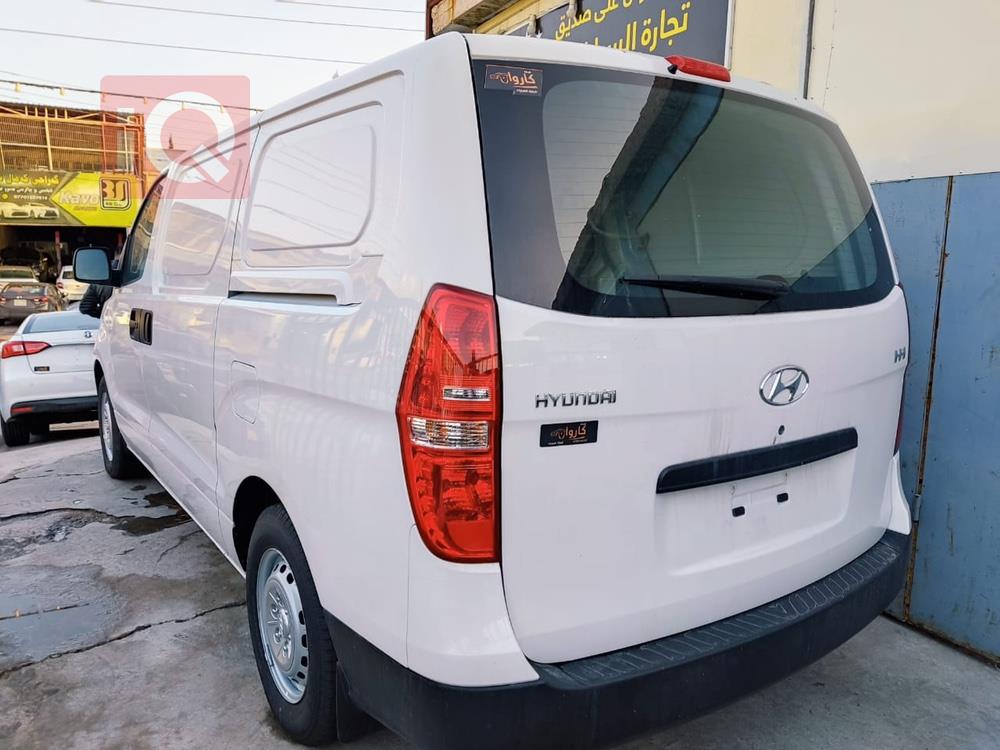 هیوندای H-1